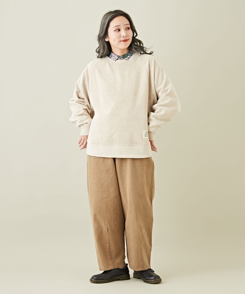 CUBE SUGAR（キューブシュガー）の「無地ピーチツイルイージーコクーンパンツ（その他パンツ・レディース・ベージュ/ブラウン/ブラック/スモークピンク・M）」の22枚目の写真