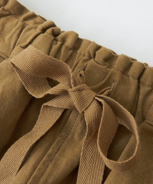 CUBE SUGAR（キューブシュガー）の「無地ピーチツイルイージーコクーンパンツ（その他パンツ・レディース・ベージュ/ブラウン/ブラック/スモークピンク・M）」の6枚目の写真