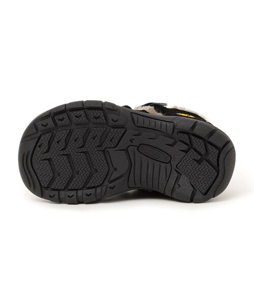 SHIPS(シップス)の「KEEN×THE PARK SHOP:NEWPORT SHOE(Children/Youth)(スニーカー・キッズ・ブラック・20)」の6枚目の写真