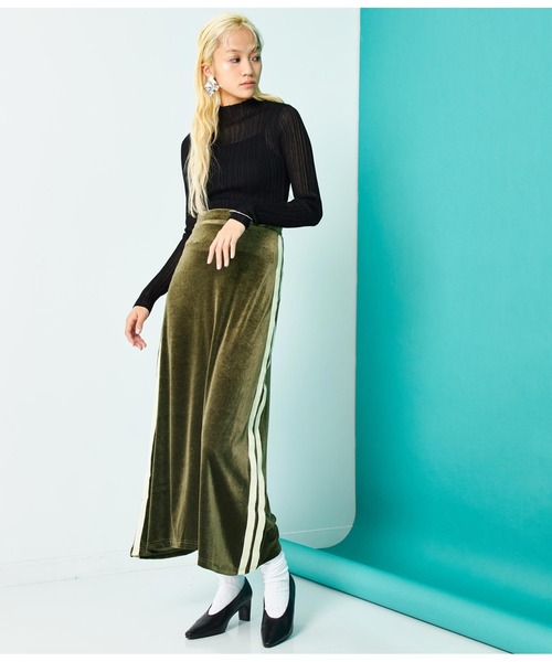 Settimissimo（セッティミッシモ）の「サイドライン ベロア Iライン スカート（スカート・レディース・カーキ/ブラック・FREE）」の15枚目の写真