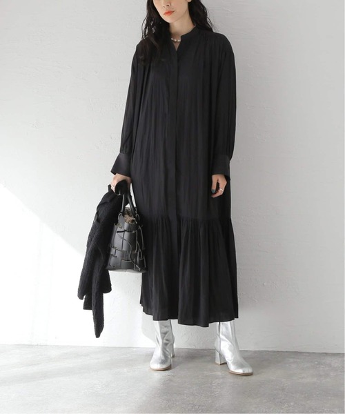 journal standard L'essage（ジャーナルスタンダードレサージュ）の「《追加》ストライプ/デシンマキシティアードワンピース（ワンピース・レディース・ブラック/クリアブルー/キャメル・FREE）」の14枚目の写真