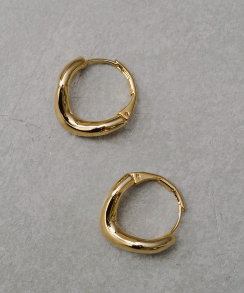 BIRTHDAY BAR（バースデイバー）の「Nuance Hoop Pierce（ピアス（両耳用）・レディース・シルバー/ゴールド・フリー）」の10枚目の写真