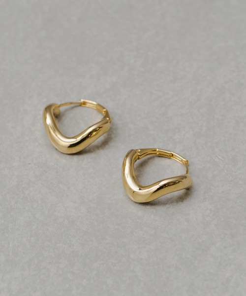BIRTHDAY BAR（バースデイバー）の「Nuance Hoop Pierce（ピアス（両耳用）・レディース・シルバー/ゴールド・フリー）」の8枚目の写真