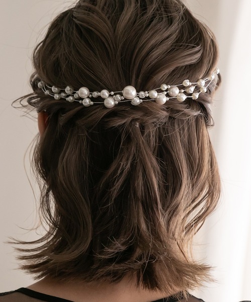 epic day（エピックデイ）の「3連パールヘッドドレス（その他ヘアアクセサリー・レディース・シルバー/ゴールド・F）」の5枚目の写真