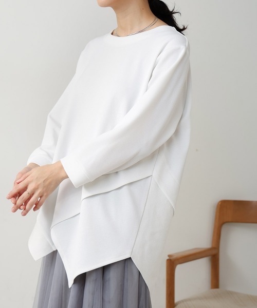 Bou Jeloud（ブージュルード）の「梨地プレーティングアシメ切替プルオーバー（Tシャツ/カットソー・レディース・ブルー/オフホワイト/チャコールグレー・FREE）」の5枚目の写真