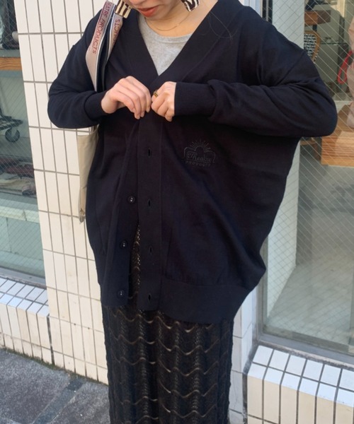 THEATRE PRODUCTS(シアタープロダクツ)の「シンボルロゴ刺繍ニットカーディガン(カーディガン/ボレロ・レディース・グレー/ホワイト/ブラック・FREE)」の13枚目の写真