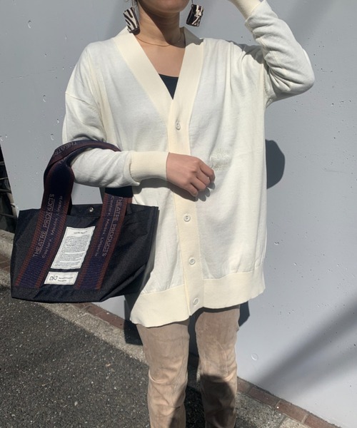 THEATRE PRODUCTS(シアタープロダクツ)の「シンボルロゴ刺繍ニットカーディガン(カーディガン/ボレロ・レディース・グレー/ホワイト/ブラック・FREE)」の19枚目の写真