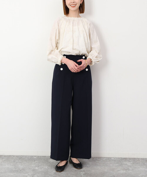SLOBE IENA(スローブイエナ)の「コットンフラワーモチーフ刺しゅうブラウス(シャツ/ブラウス・レディース・ライトグレー/アイボリー・FREE)」の14枚目の写真