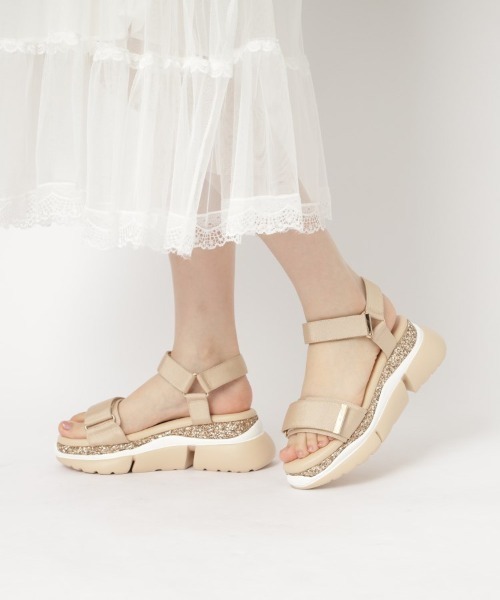 ESPERANZA(エスペランサ)の「グリッター厚底スポサン 24SS(サンダル・レディース・ブラック系8/マルチ/グレイッシュベージュ/その他/ピンクベージュ/ベージュ系8・LL/L/M/S/SMALL)」の16枚目の写真