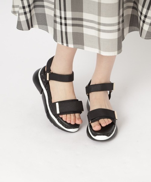 ESPERANZA(エスペランサ)の「グリッター厚底スポサン 24SS(サンダル・レディース・ブラック系8/マルチ/グレイッシュベージュ/その他/ピンクベージュ/ベージュ系8・LL/L/M/S/SMALL)」の13枚目の写真