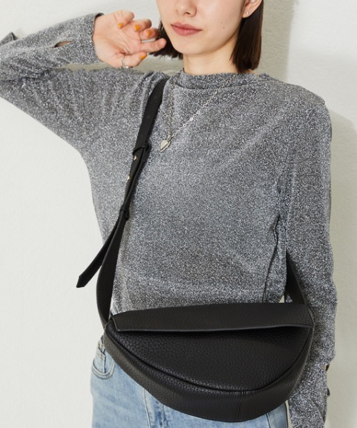 ORiental TRaffic（オリエンタルトラフィック）の「ソフトレザーボディーバッグ BA-222（ショルダーバッグ・レディース・ホワイト/ブラック/イエロー・ﾌﾘ-）」の7枚目の写真