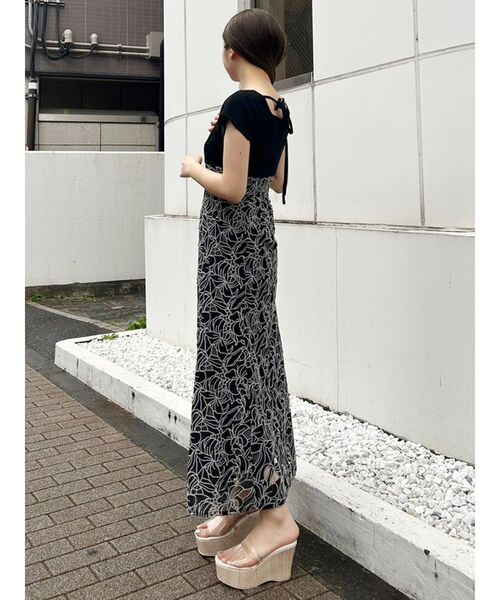 MERCURYDUO（マーキュリーデュオ）の「カットワーク刺繍ドッキングワンピース（ワンピース・レディース・オフホワイト/ベージュ/ブラック・MEDIUM/SMALL）」の11枚目の写真