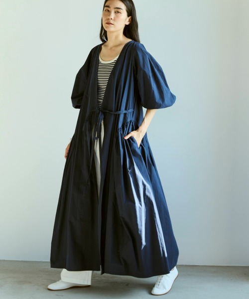 Libra Cue（リブラ キュー）の「ボリュームスリーブカシュクールワンピース（ワンピース・レディース・ブラック/アイボリー/ネイビー・FREE）」の11枚目の写真