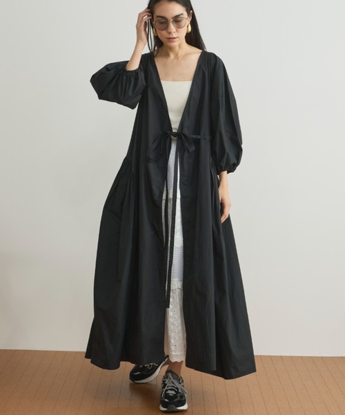 Libra Cue（リブラ キュー）の「ボリュームスリーブカシュクールワンピース（ワンピース・レディース・ブラック/アイボリー/ネイビー・FREE）」の9枚目の写真