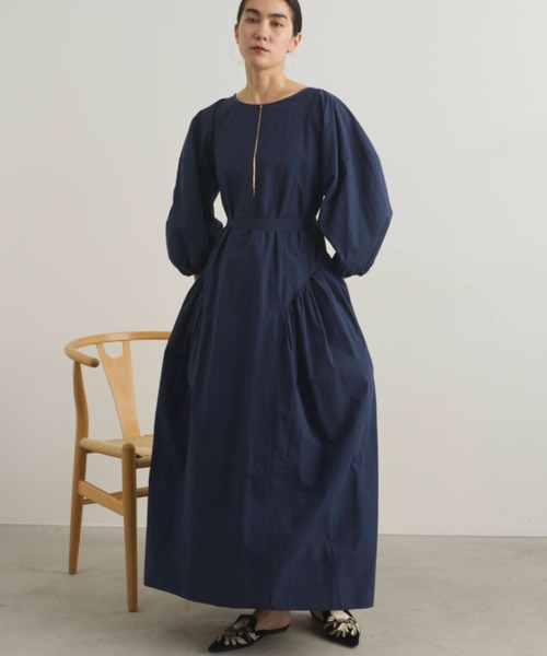 Libra Cue（リブラ キュー）の「ボリュームスリーブカシュクールワンピース（ワンピース・レディース・ブラック/アイボリー/ネイビー・FREE）」の17枚目の写真