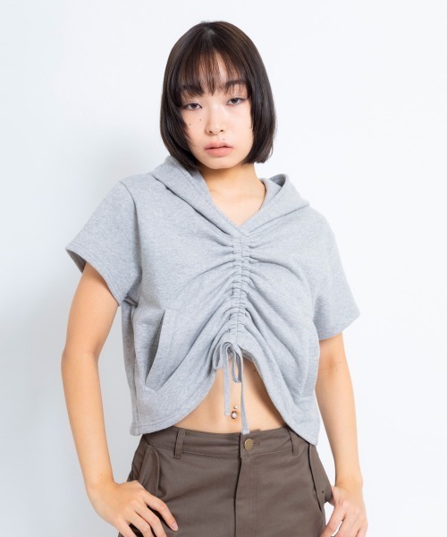 atmos pink（アトモスピンク）の「atmos pink シャーリング 半袖 フーディ（パーカー・レディース・レッド/ホワイト/グレー・FREE）」の12枚目の写真