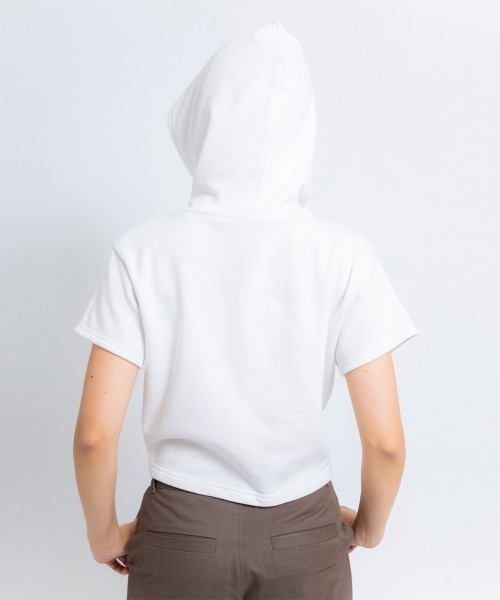 atmos pink（アトモスピンク）の「atmos pink シャーリング 半袖 フーディ（パーカー・レディース・レッド/ホワイト/グレー・FREE）」の15枚目の写真