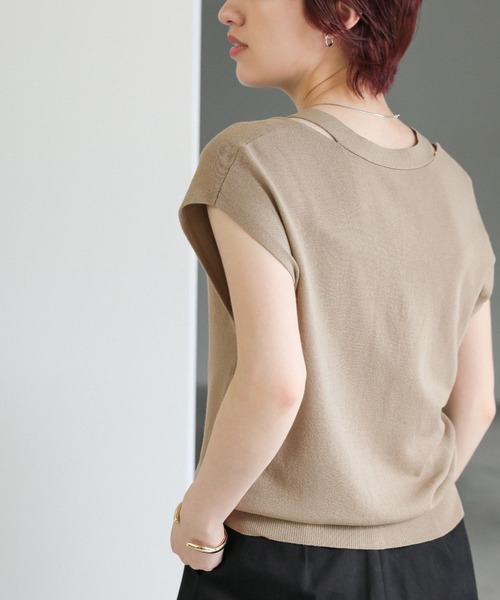 select MOCA（セレクトモカ）の「Vネックカットフレンチスリーブニット（ニット/セーター・レディース・グレイッシュベージュ/ブラック/オフホワイト・FREE）」の17枚目の写真