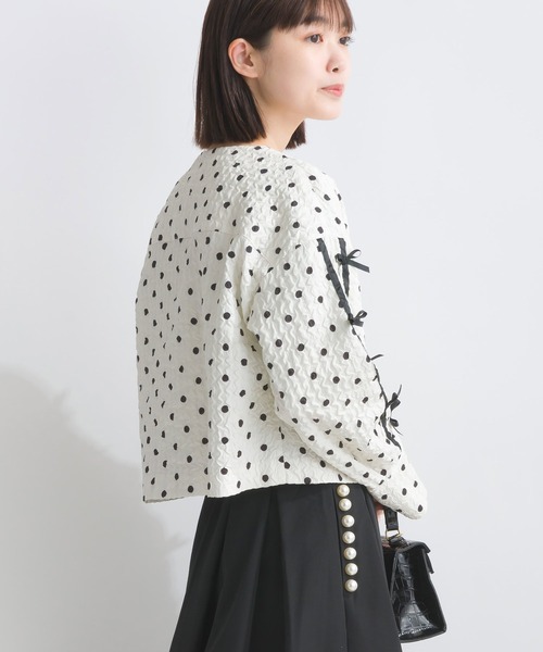 PICCIN(ピッチン)の「サッカードット袖リボンジャケット(ノーカラージャケット・レディース・オフホワイト/ブラック・M)」の8枚目の写真