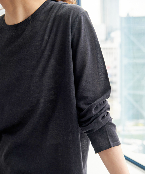 Spick & Span(スピックアンドスパン)の「SEA ISLAND COTTON ロングスリーブプルオーバー(ニット/セーター・レディース・ネイビー/ピンク/ホワイト/ライトグレー/ブラック・FREE)」の21枚目の写真