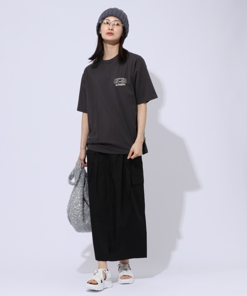 ENIM BY VICKY（エニムバイビッキー）の「イヌネコバック刺繍Tシャツ《洗濯機で洗える》（Tシャツ/カットソー・レディース・ホワイト/チャコールグレー/ホワイト系その他/ブラック系その他・M/L）」の14枚目の写真