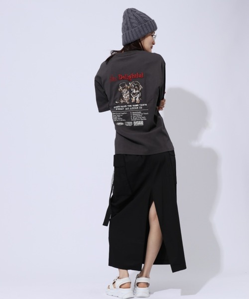 ENIM BY VICKY（エニムバイビッキー）の「イヌネコバック刺繍Tシャツ《洗濯機で洗える》（Tシャツ/カットソー・レディース・ホワイト/チャコールグレー/ホワイト系その他/ブラック系その他・M/L）」の15枚目の写真