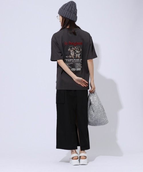 ENIM BY VICKY（エニムバイビッキー）の「イヌネコバック刺繍Tシャツ《洗濯機で洗える》（Tシャツ/カットソー・レディース・ホワイト/チャコールグレー/ホワイト系その他/ブラック系その他・M/L）」の16枚目の写真