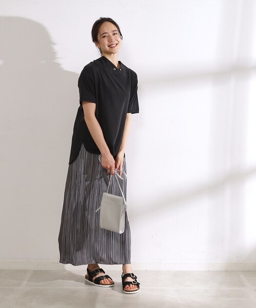 DRESKIP（ドレスキップ）の「◆【高レビュー/洗える/UV】大人カジュアル 抜け襟Tシャツ（Tシャツ/カットソー・レディース・ピンク系/オフホワイト/イエロー/ライトベージュ/カーキ/ブラック・04/03/02）」の13枚目の写真