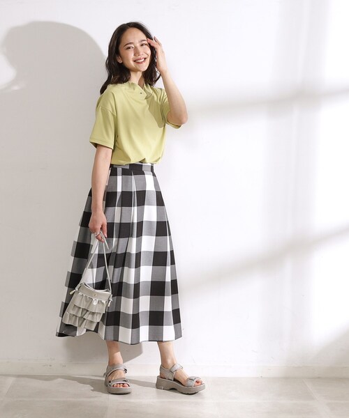 DRESKIP（ドレスキップ）の「◆【高レビュー/洗える/UV】大人カジュアル 抜け襟Tシャツ（Tシャツ/カットソー・レディース・ピンク系/オフホワイト/イエロー/ライトベージュ/カーキ/ブラック・04/03/02）」の17枚目の写真