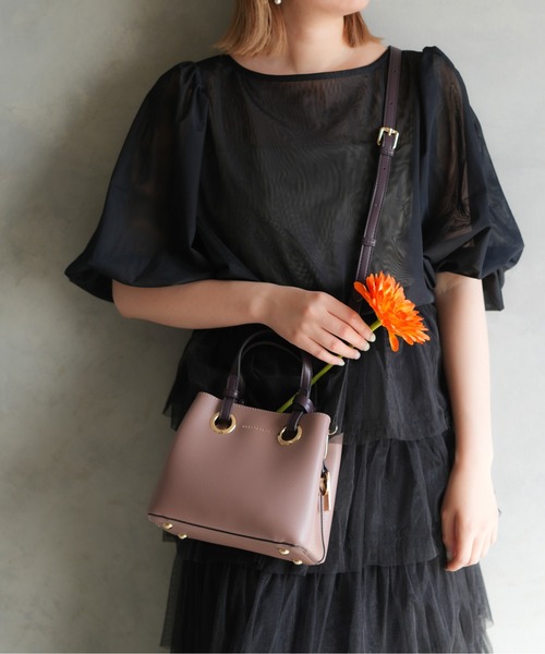 MERCURYDUO(マーキュリーデュオ)の「【MERCURYDUO/マーキュリーデュオ 】 メタル アイレット ミニハンドバッグ(ハンドバッグ・レディース・スモークピンク/グレイッシュベージュ/ブラック/オリーブ/シルバー/オフホワイト/ベージュ/ゴールド/キャメル/ブロンズ/ブルーグレー/アイボリー・FREE)」の10枚目の写真