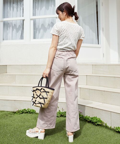 MAJESTIC LEGON（マジェスティックレゴン）の「ローズモチーフ付きTシャツ（Tシャツ/カットソー・レディース・ピンク系その他2/ブルー系その他2/イエロー系その他・MEDIUM）」の8枚目の写真