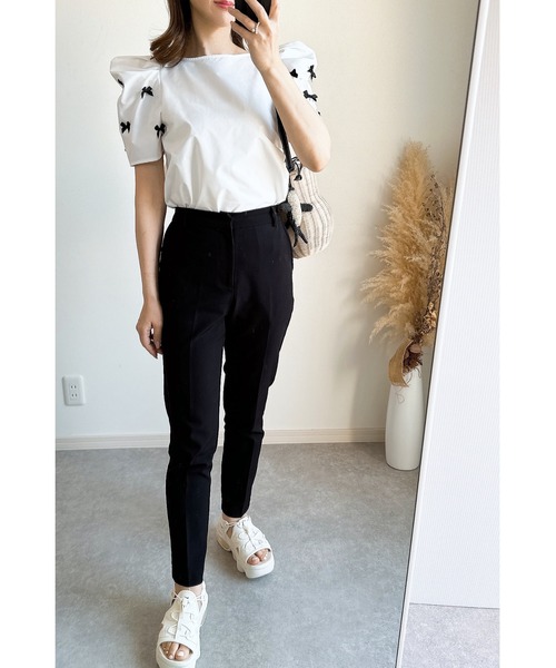 &. NOSTALGIA（アンドドットノスタルジア）の「【ZOZO限定】袖リボンモチーフカットソー（シャツ/ブラウス・レディース・オフホワイト/ブラック・M）」の21枚目の写真