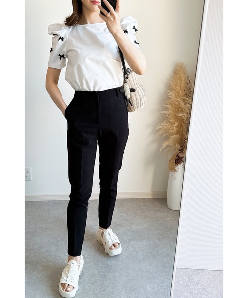 &. NOSTALGIA（アンドドットノスタルジア）の「【ZOZO限定】袖リボンモチーフカットソー（シャツ/ブラウス・レディース・オフホワイト/ブラック・M）」の22枚目の写真