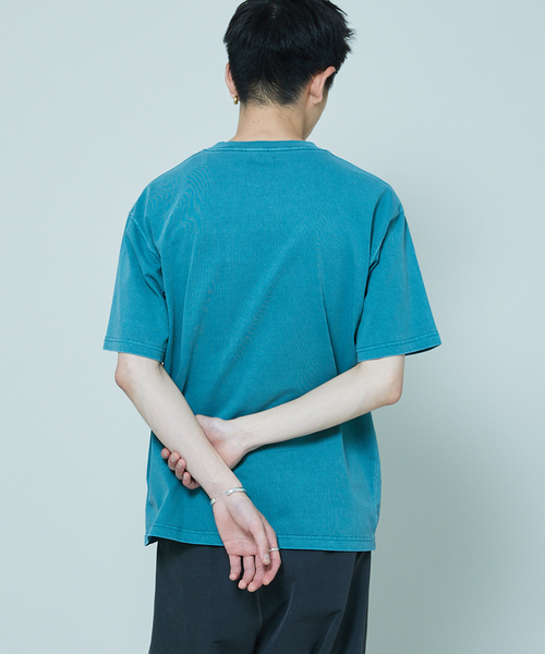 SHELTECH（シェルテック）の「SHELTECH × JOURNAL STANDARD / 別注 ピグメント C/N Tシャツ（Tシャツ/カットソー・メンズ・ライトグレー/タン/ブラック/ライトブルー・MEDIUM/LARGE/X-LARGE）」の5枚目の写真