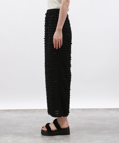 LAKOLE（ラコレ）の「フリルナロースカート / 131856（スカート・レディース・ブラック/オフホワイト/グレー・SMALL/MEDIUM）」の14枚目の写真