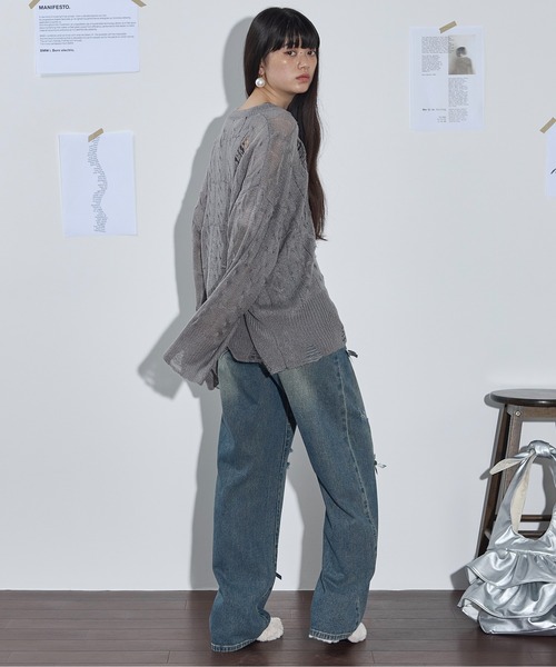 THE YOn(ザヨン)の「リボンモチーフダメージデニムパンツ(デニムパンツ・レディース・ライトブルー/ブルー・S/M)」の22枚目の写真