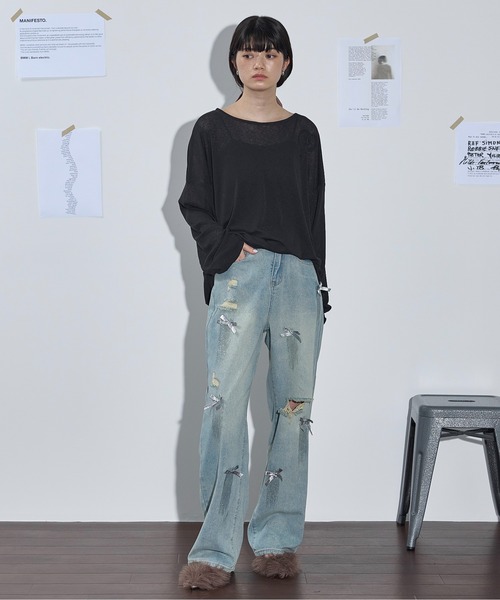THE YOn(ザヨン)の「リボンモチーフダメージデニムパンツ(デニムパンツ・レディース・ライトブルー/ブルー・S/M)」の9枚目の写真