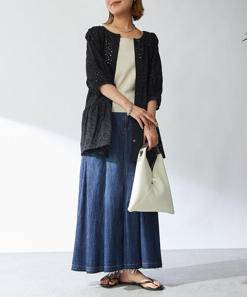 un dix cors(アンディコール)の「ダイバー風素材2WAYサンカクミニバッグ(ハンドバッグ・レディース・ホワイト/ブラック・FREE)」の16枚目の写真