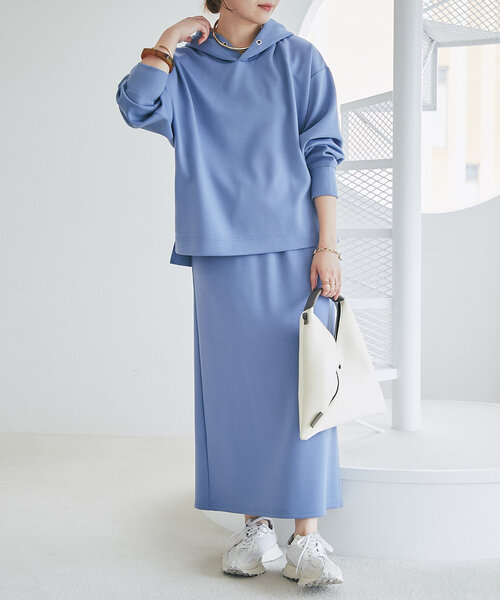 un dix cors(アンディコール)の「ダイバー風素材2WAYサンカクミニバッグ(ハンドバッグ・レディース・ホワイト/ブラック・FREE)」の17枚目の写真