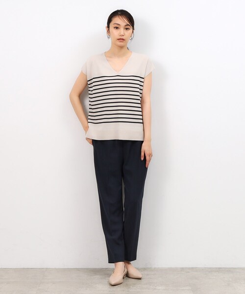 OPAQUE.CLIP(オペークドットクリップ)の「◆クールタッチVネックフレンチスリーブニット【UVケア/接触冷感/洗濯機洗い可】(ニット/セーター・レディース・ベージュ系その他5/ブラック/ブルー系その他/ベージュ・42/40/38)」の15枚目の写真