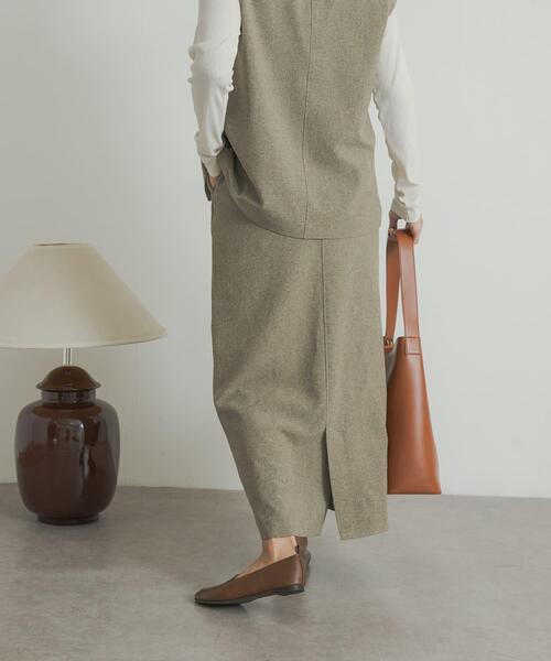 URBAN RESEARCH DOORS（アーバンリサーチドアーズ）の「『UR TECH DRYLUXE』ストレートスカート（スカート・レディース・カーキ/ブラック・MEDIUM）」の7枚目の写真