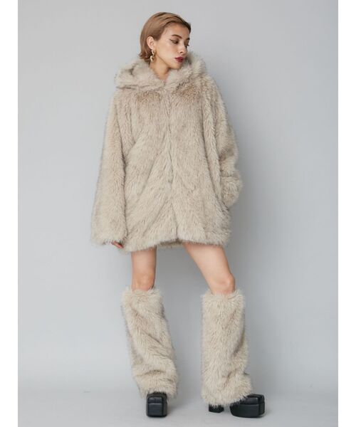 EVRIS（エヴリス）の「フェイクファーフーディコート（ブルゾン・レディース・ベージュ/ブラウン・FREE）」の19枚目の写真