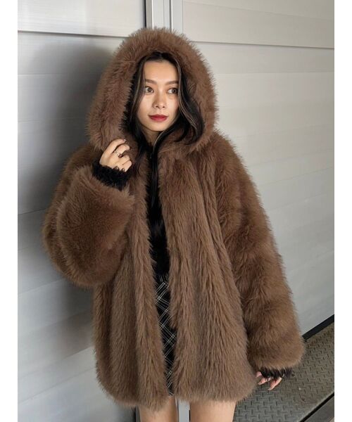 フェイクファーフーディコート