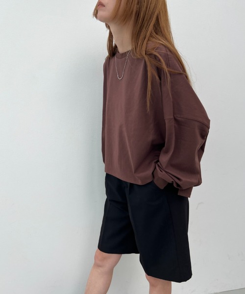 y/m(イム)の「ワイドショートカットトップス(Tシャツ/カットソー・レディース・アイボリー/ブラック/ベージュ/ブラウン・FREE)」の8枚目の写真