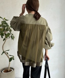 【WEB限定】バックギャザーチュールシャツ