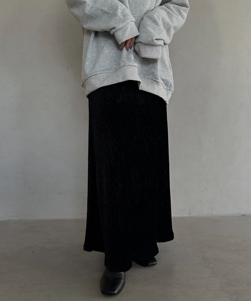 MYMOOD.(マイムード)の「ベロアフレアロングスカート(スカート・レディース・ブラック/ブラウン・FREE)」の6枚目の写真