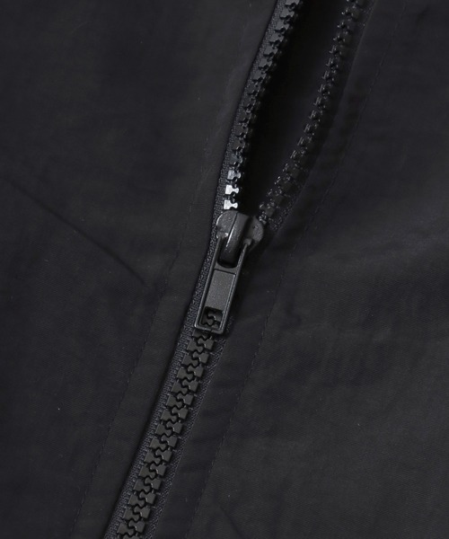 Lazar（ラザル）の「Nylon Game Shirt Track Jacket/オーバーサイズ ナイロン ユニフォームデザイン ゲームシャツ ジップアップ トラックジャケット/アノラックジャケット/ブロークコア/レディース メンズ（ナイロンジャケット・メンズ・ブラック/ネイビー/ライトグレー/ブルー系その他/ブラック系その他/グリーン系その他・M/L/LL）」の14枚目の写真