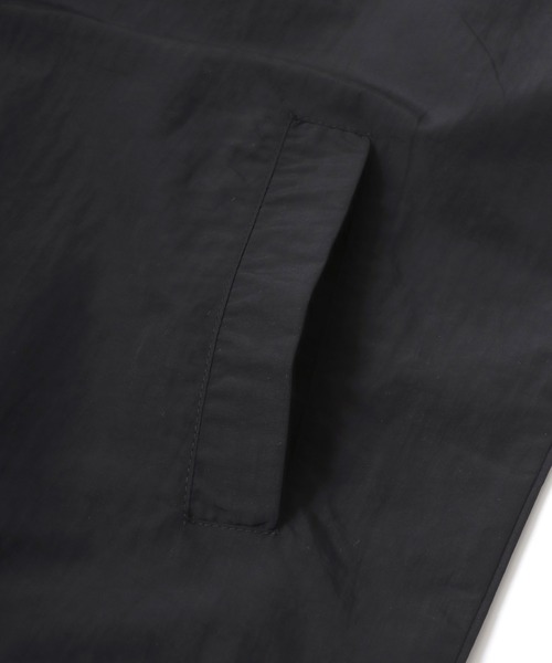 Lazar（ラザル）の「Nylon Game Shirt Track Jacket/オーバーサイズ ナイロン ユニフォームデザイン ゲームシャツ ジップアップ トラックジャケット/アノラックジャケット/ブロークコア/レディース メンズ（ナイロンジャケット・メンズ・ブラック/ネイビー/ライトグレー/ブルー系その他/ブラック系その他/グリーン系その他・M/L/LL）」の17枚目の写真