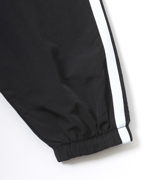 Lazar（ラザル）の「Nylon Game Shirt Track Jacket/オーバーサイズ ナイロン ユニフォームデザイン ゲームシャツ ジップアップ トラックジャケット/アノラックジャケット/ブロークコア/レディース メンズ（ナイロンジャケット・メンズ・ブラック/ネイビー/ライトグレー/ブルー系その他/ブラック系その他/グリーン系その他・M/L/LL）」の15枚目の写真