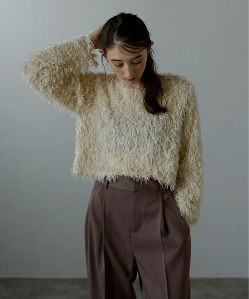 MINERTE(ミネルテ)の「【MINERTE】fringe long sleeve tops / フリンジロングスリーブトップス(Tシャツ/カットソー・レディース・アイボリー/ピンクベージュ/ブラック/ライトカーキ・FREE)」の6枚目の写真